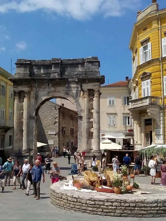 Apartment Orchidee Pula