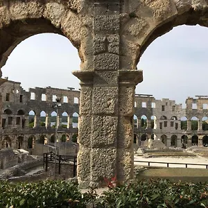 Apartment Luxury Old Town, Pula