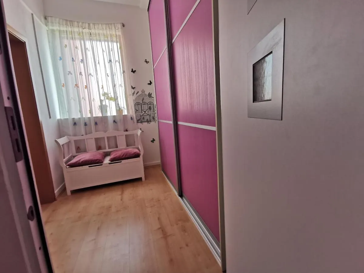 PUY Apartment Orchidee קרואטיה